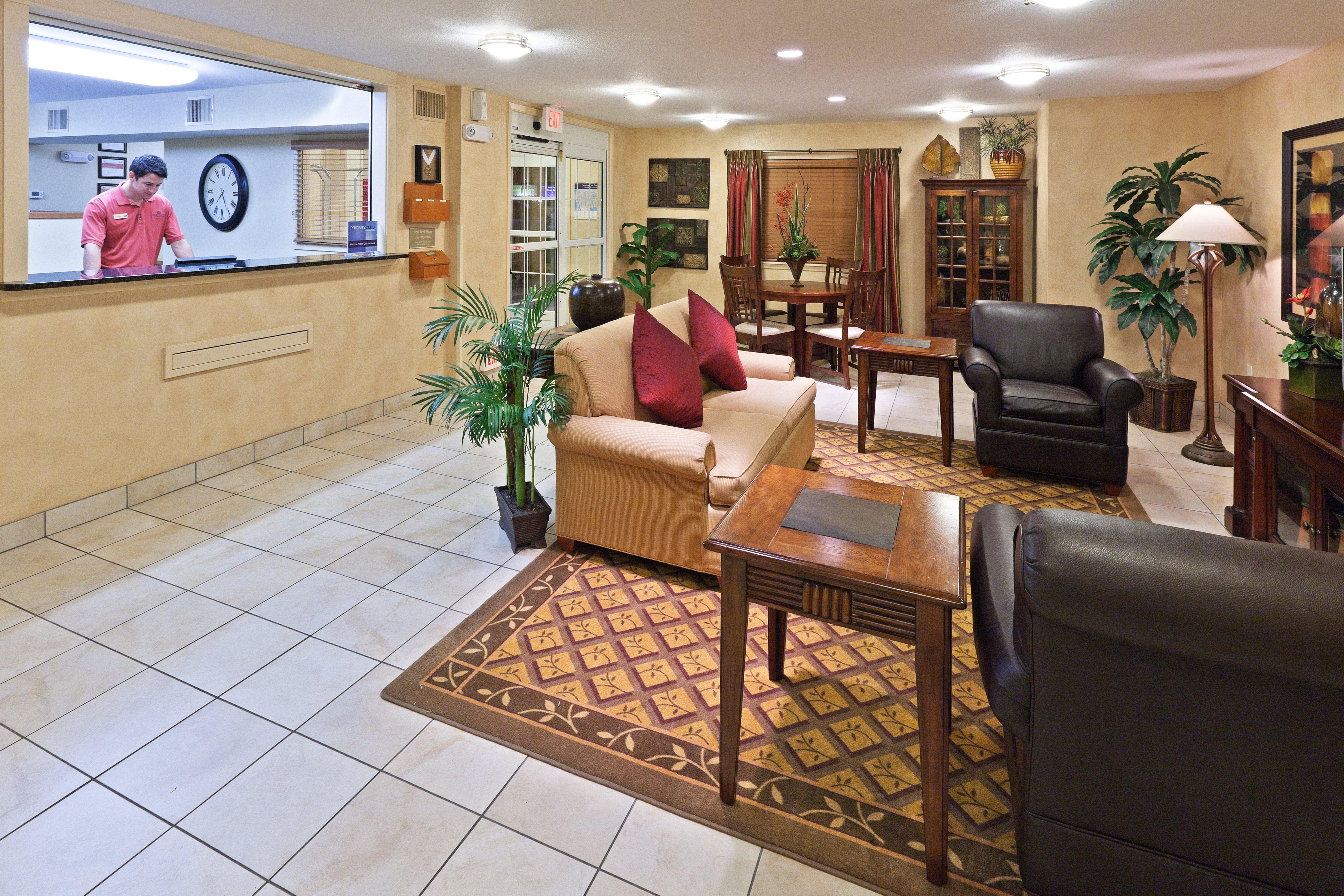 Candlewood Suites Wichita Falls At Maurine Street By Ihg Buitenkant foto