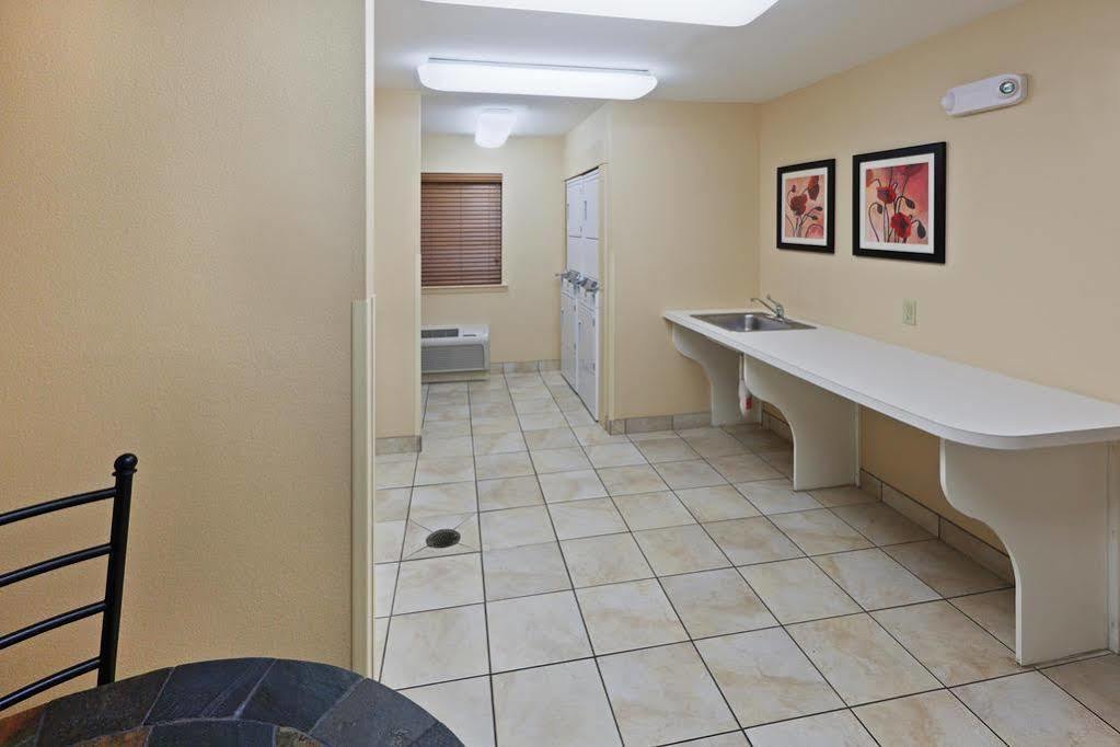 Candlewood Suites Wichita Falls At Maurine Street By Ihg Buitenkant foto